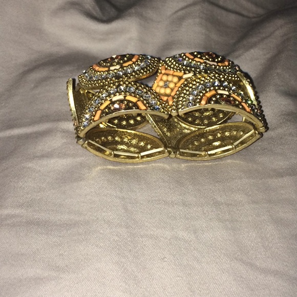 Gold and coral cuff bracelet - Picture 3 of 4